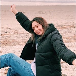 Meet your Posher, Emma